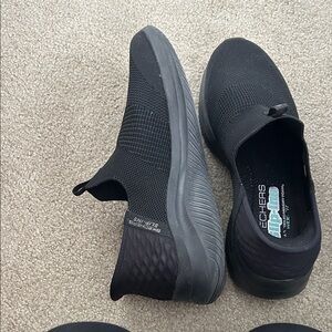 Sketchers slip on